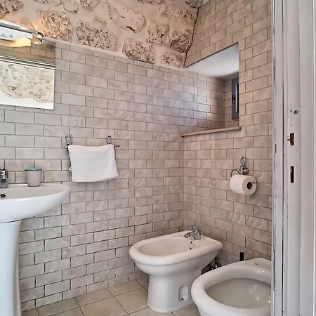 Al Torrione 2 Monte SantʼAngelo