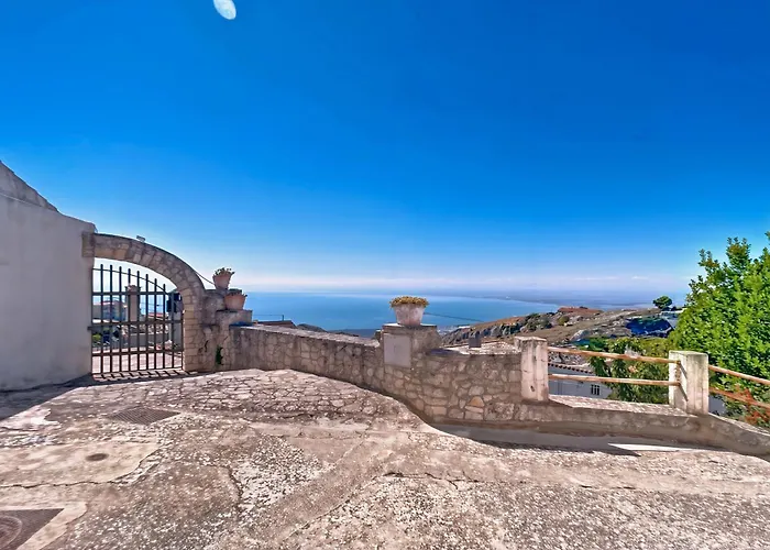 Al Torrione 2 Lejlighed Monte Sant'Angelo